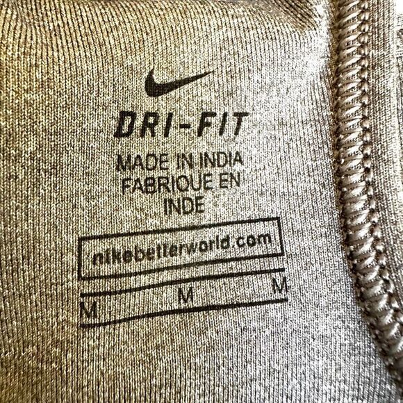 Nike Pro Classic Medium Support Sports Bra - Picture 6 of 8